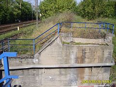 2007-09-15.027a_lubon,Tm39,wiadukt,ul.Powstancow_wlkp