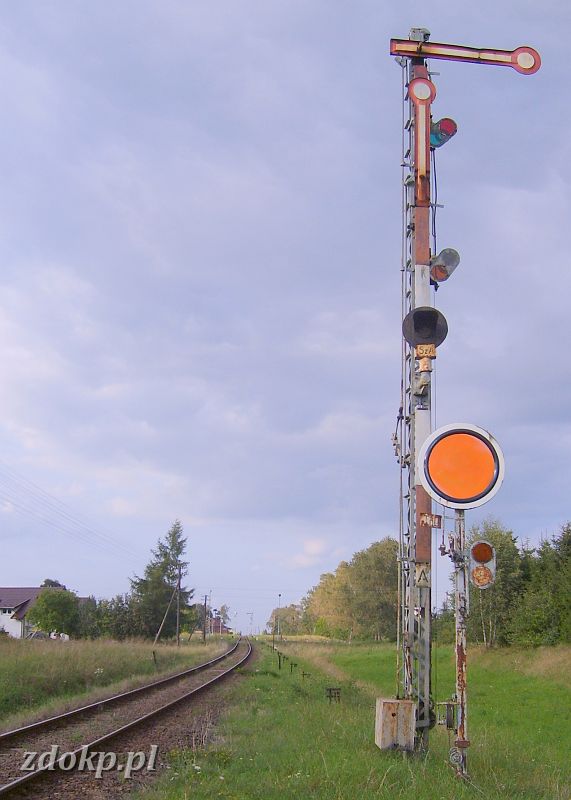 2008-08-26.452a_brusy,SzA,A1-2,ToD,25.9km.JPG - stacja Brusy, semafor wjazdowy od strony Chojnic (pozostae fotki   stacji Brusy   w dziale    infrastruktury  ) 