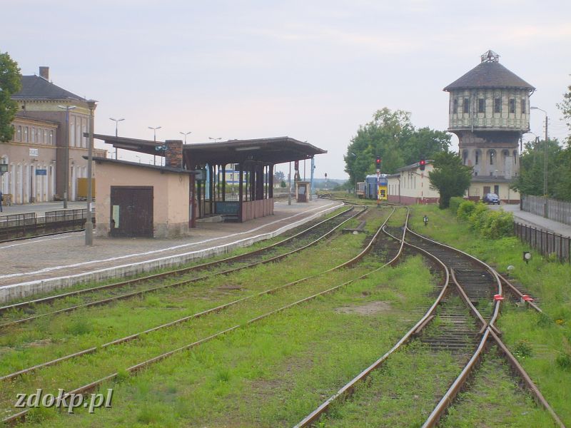 2008-08-26.511b_chojnice,per1.JPG - stacja Chojnice, peron 4 (pozostae fotki   stacji Chojnice   w dziale    infrastruktury  ) 